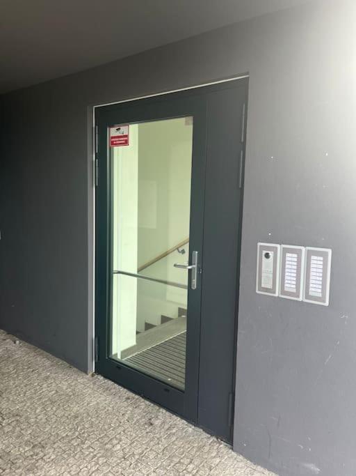 Apartman Holesovice,Balkon,Garaz Praha Eksteriør bilde
